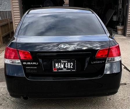 Black 2010 Subaru Legacy 2.5 i Limited