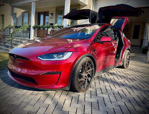 2023 Tesla Model X Base
