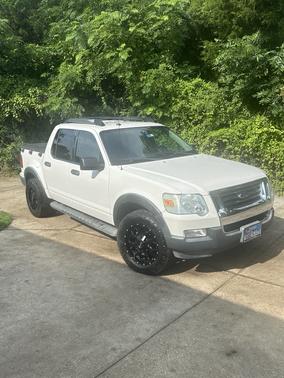 2009 Ford Explorer Sport Trac XLT