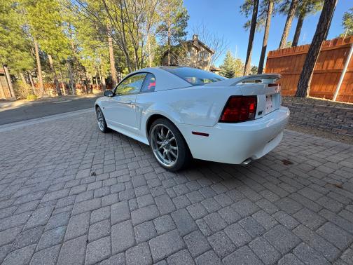 2000 Ford Mustang GT