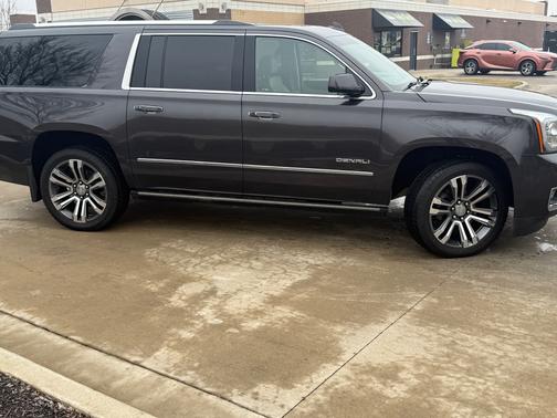 2018 GMC Yukon XL Denali