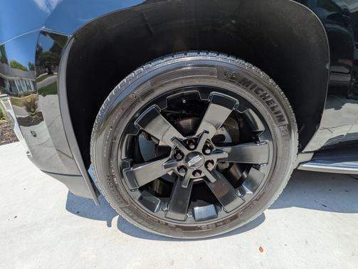 2018 Cadillac Escalade Luxury