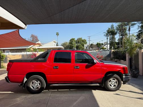2006 Chevrolet Avalanche 1500 LS