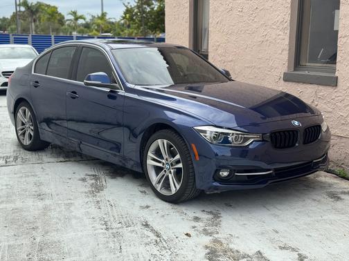 2018 BMW 330 i