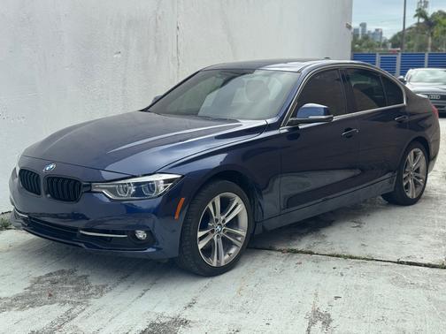 2018 BMW 330 i