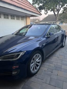 2017 Tesla Model S 75