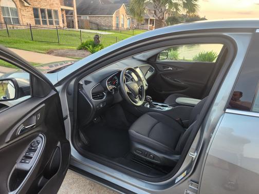 2025 Chevrolet Malibu 1LT
