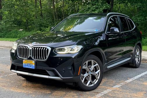 Black 2022 BMW X3 xDrive30i