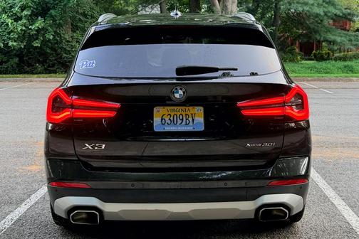 Black 2022 BMW X3 xDrive30i