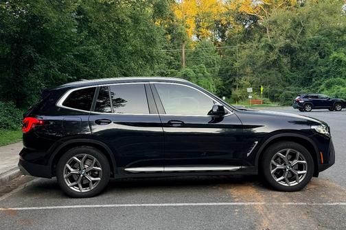 Black 2022 BMW X3 xDrive30i