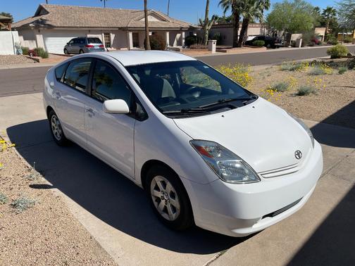 2005 Toyota Prius Base
