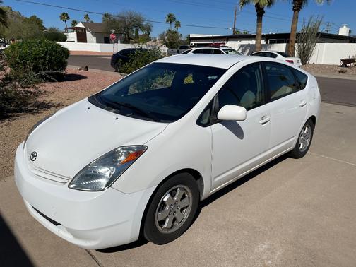 2005 Toyota Prius Base