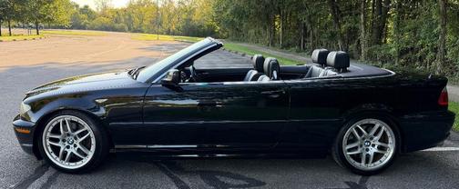 Black 2004 BMW 330 Ci