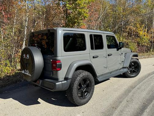 2020 Jeep Wrangler Unlimited Sahara