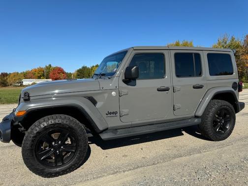 2020 Jeep Wrangler Unlimited Sahara