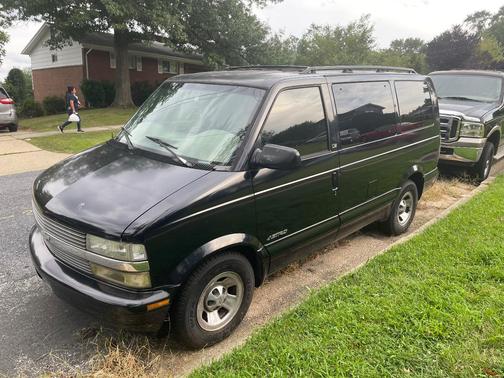 Black 2002 Chevrolet Astro Base