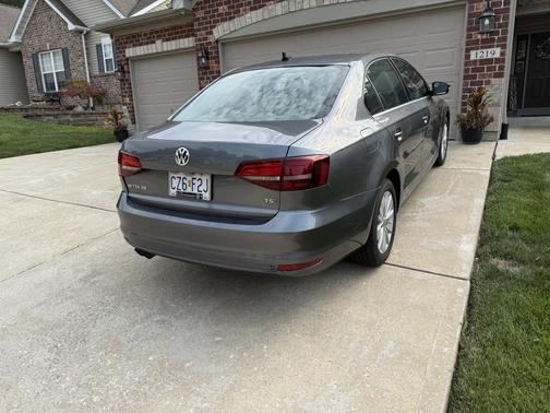 2016 Volkswagen Jetta 1.4T SE