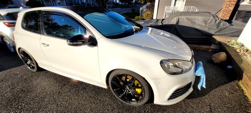 2012 Volkswagen Golf R 2-Door