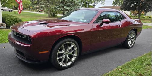 2022 Dodge Challenger SXT