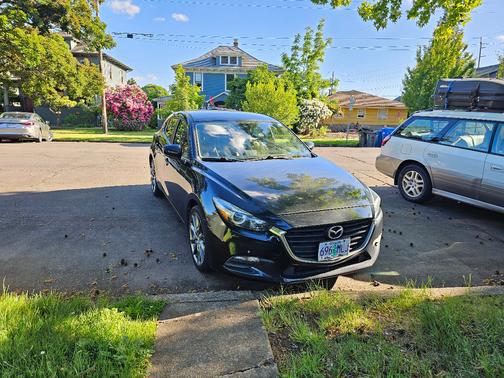 Black 2018 Mazda Mazda3 Touring