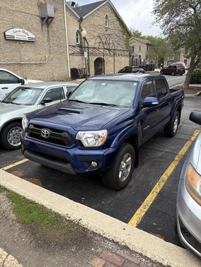 Blue 2015 Toyota Tacoma Base