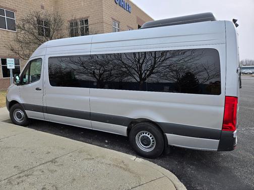 2024 Mercedes-Benz Sprinter 2500 High Roof