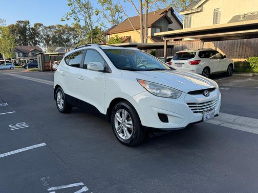 2012 Hyundai TUCSON GLS