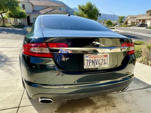 2009 Jaguar XF Premium Luxury