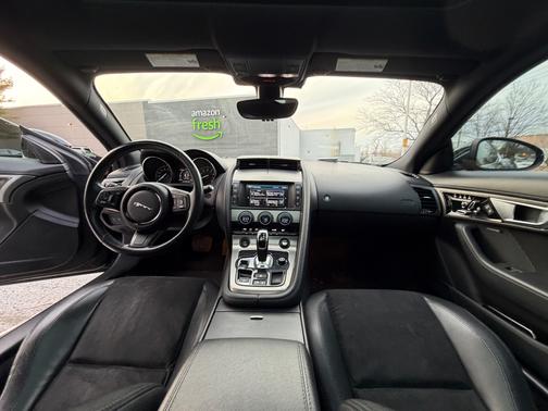 2016 Jaguar F-TYPE Base