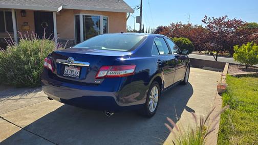 2010 Toyota Camry XLE