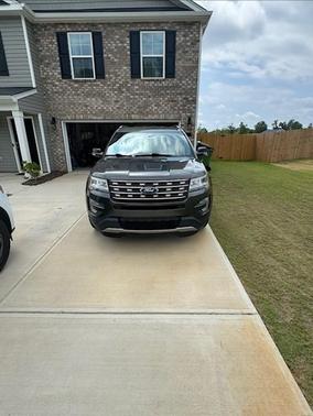 Gray 2017 Ford Explorer XLT