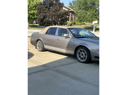 2003 Cadillac DeVille Base