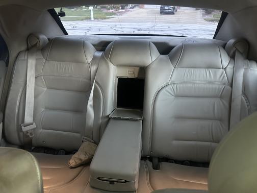 2003 Cadillac DeVille Base