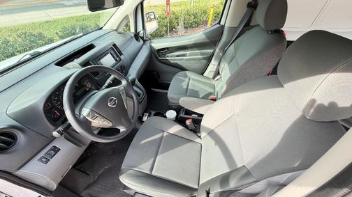 White 2018 Nissan NV200 SV