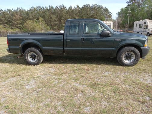 2004 Ford F-250 XL SuperCab Super Duty