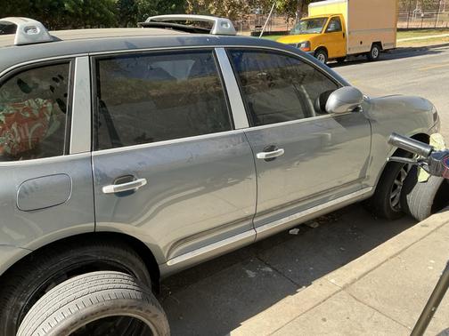 Gray 2005 Porsche Cayenne Cayenne S