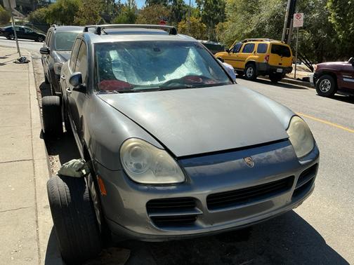 Gray 2005 Porsche Cayenne Cayenne S
