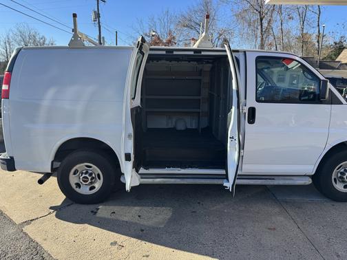 2015 GMC Savana 2500 Work Van