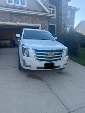 2016 Cadillac Escalade Luxury