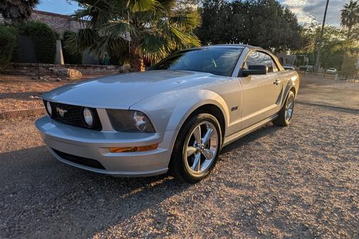 Silver 2006 Ford Mustang GT