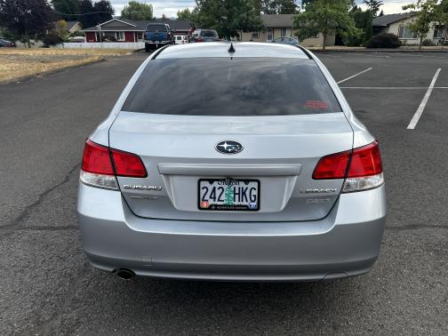 2012 Subaru Legacy 2.5i Limited
