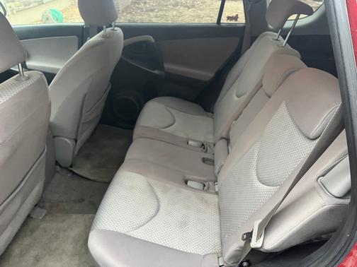 2006 Toyota RAV4 Base