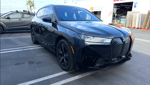 2025 BMW iX xDrive50