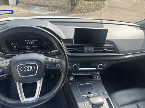 2018 Audi Q5 2.0T Prestige
