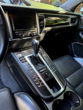 2015 Porsche Macan Macan Turbo