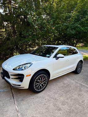 2015 Porsche Macan Macan Turbo