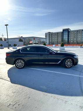 2019 BMW 530e xDrive iPerformance