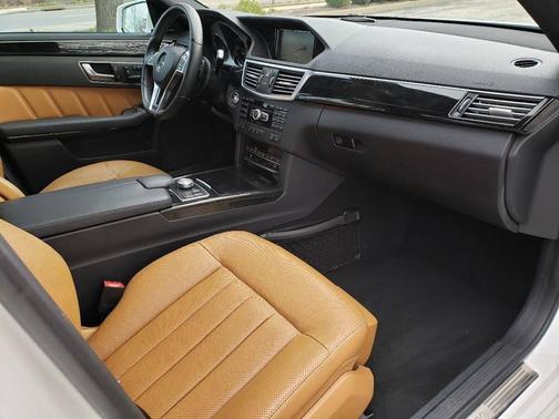 2013 Mercedes-Benz E-Class E 550 4MATIC