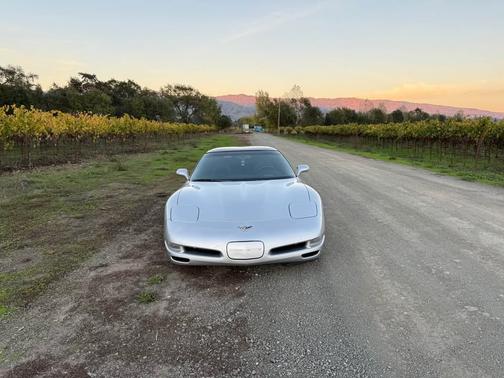 2003 Chevrolet Corvette Base
