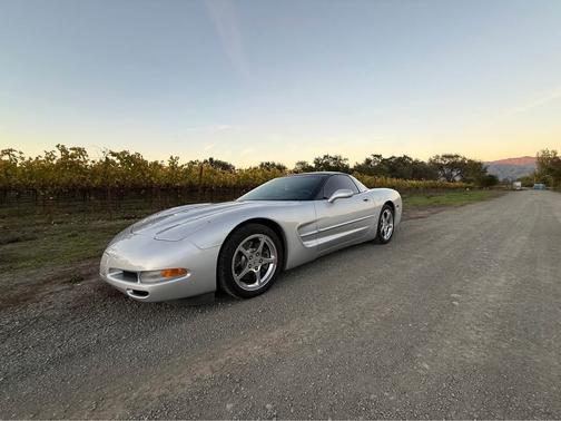 2003 Chevrolet Corvette Base